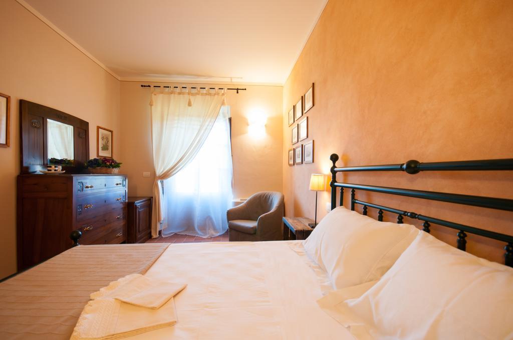 Agriturismo Borgo Tra Gli Olivi Castiglion Fiorentino Oda fotoğraf